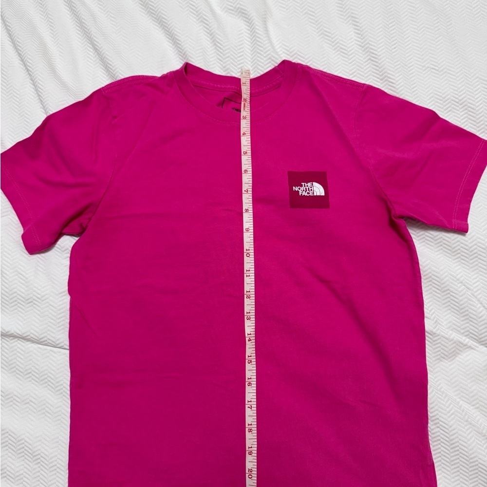 The North Face Pink T-Shirt in XS - Picture 6 of 6
